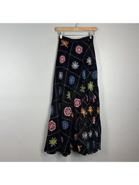Vtg Black Embroidered Maxi Skirt Size XS Velvet 24" Waist Floral Heavy
